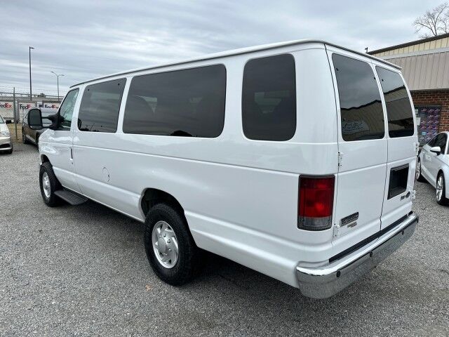 2010 Ford E-350 XLT Extended 13-Passenger Van Ashland VA