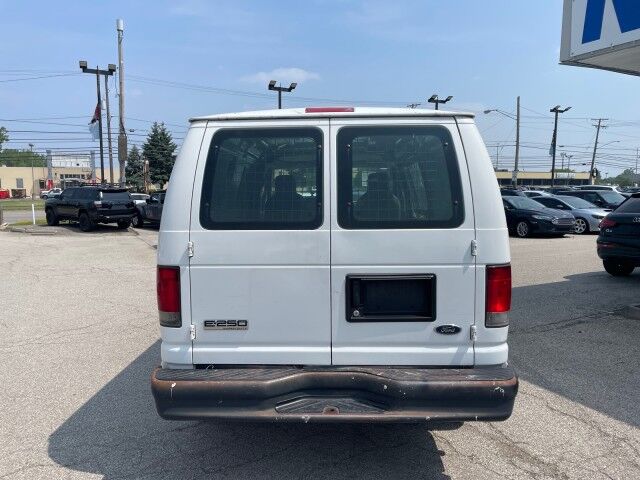 2010 Ford Econoline Cargo Van Commercial Cleveland OH