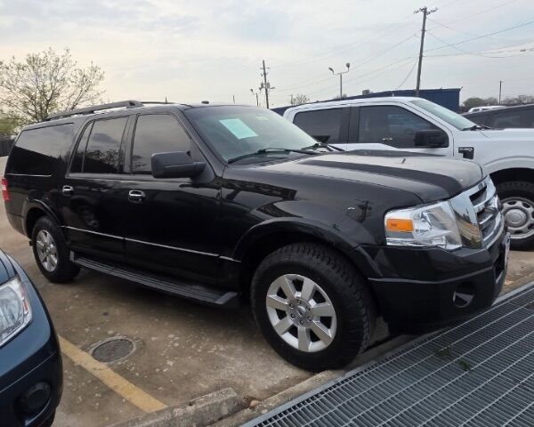 2010 Ford Expedition EL XLT 2WD