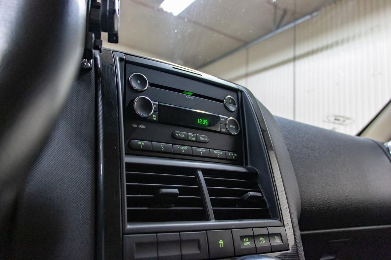 2010 Ford Explorer 4x4 XLT Red Deer AB