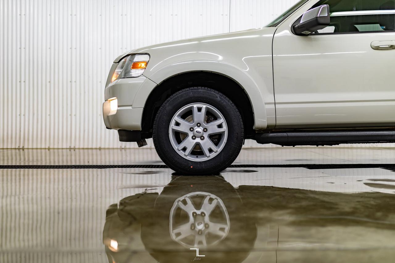 2010 Ford Explorer AWD XLT Red Deer AB