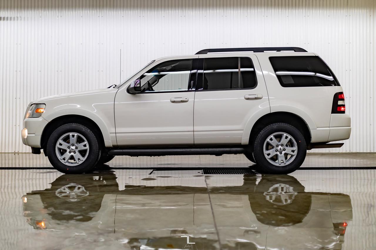 2010 Ford Explorer AWD XLT Red Deer AB
