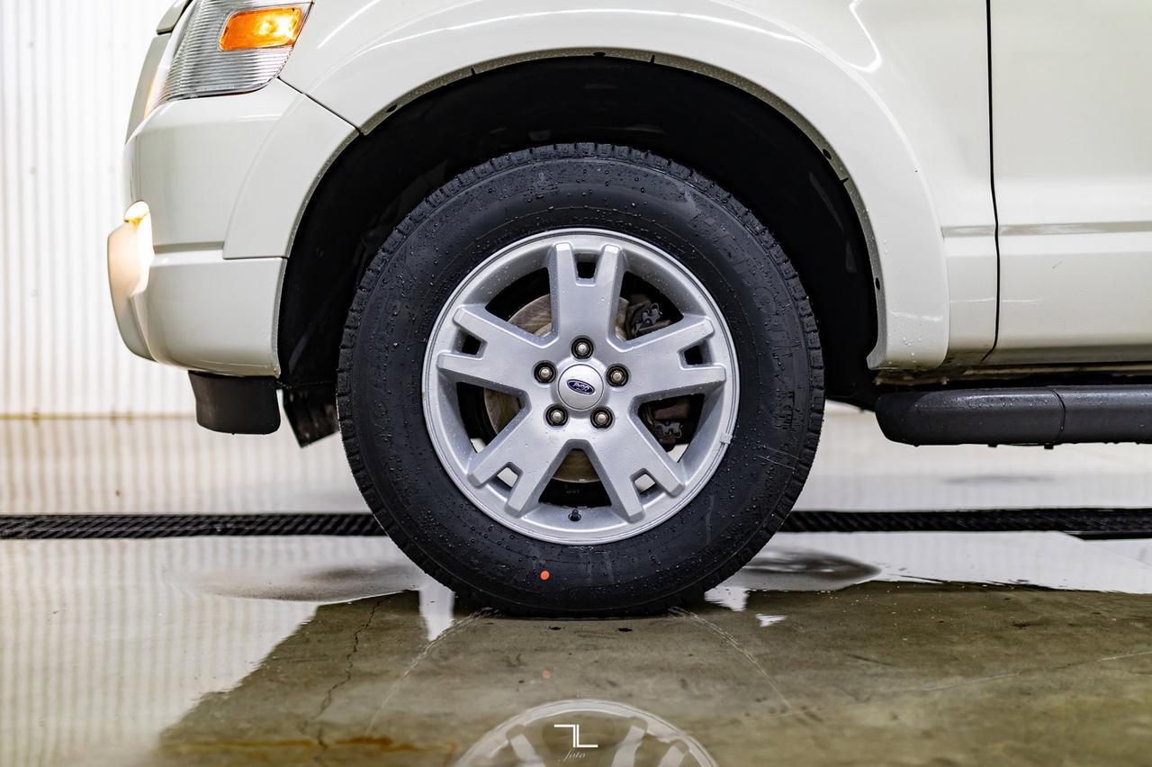 2010 Ford Explorer AWD XLT Red Deer AB