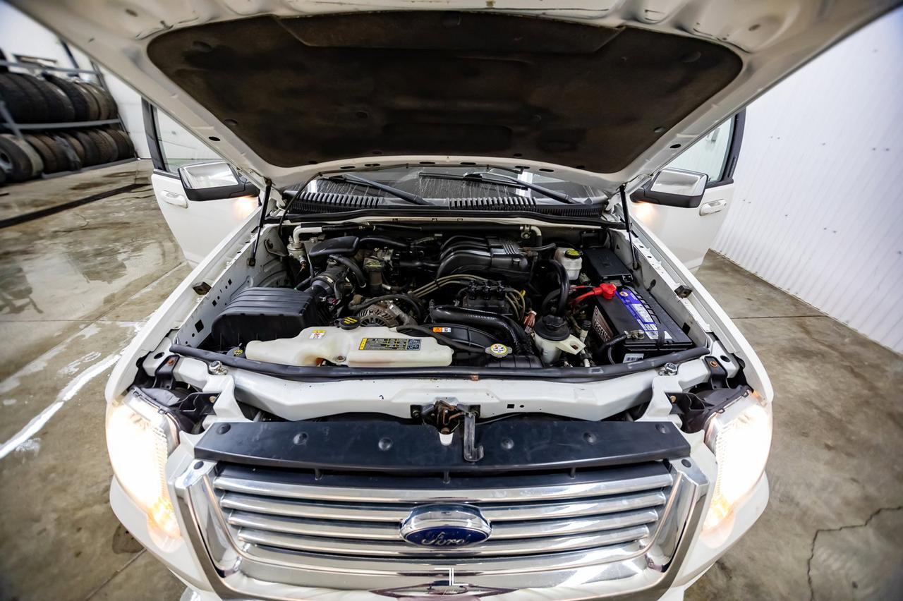 2010 Ford Explorer AWD XLT Red Deer AB