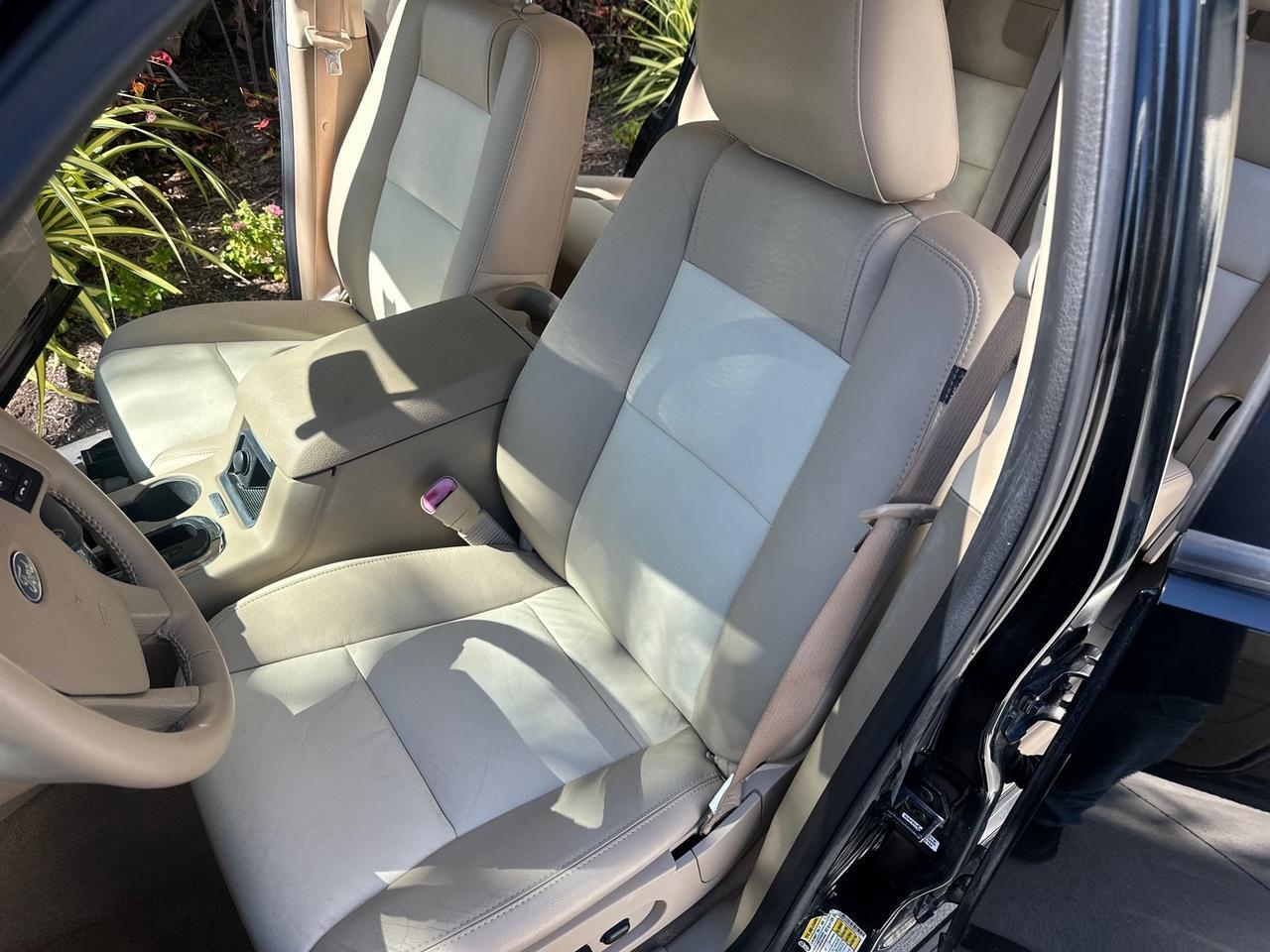 2010 Ford Explorer Eddie Bauer LOW MILES 66,415 1 OWNER Pompano Beach FL