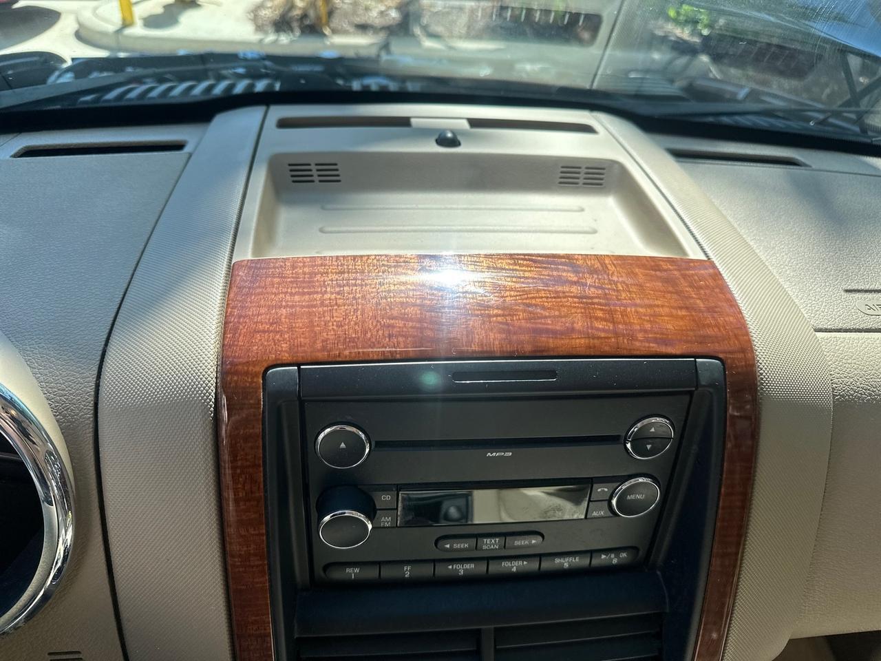 2010 Ford Explorer Eddie Bauer LOW MILES 66,415 1 OWNER Pompano Beach FL