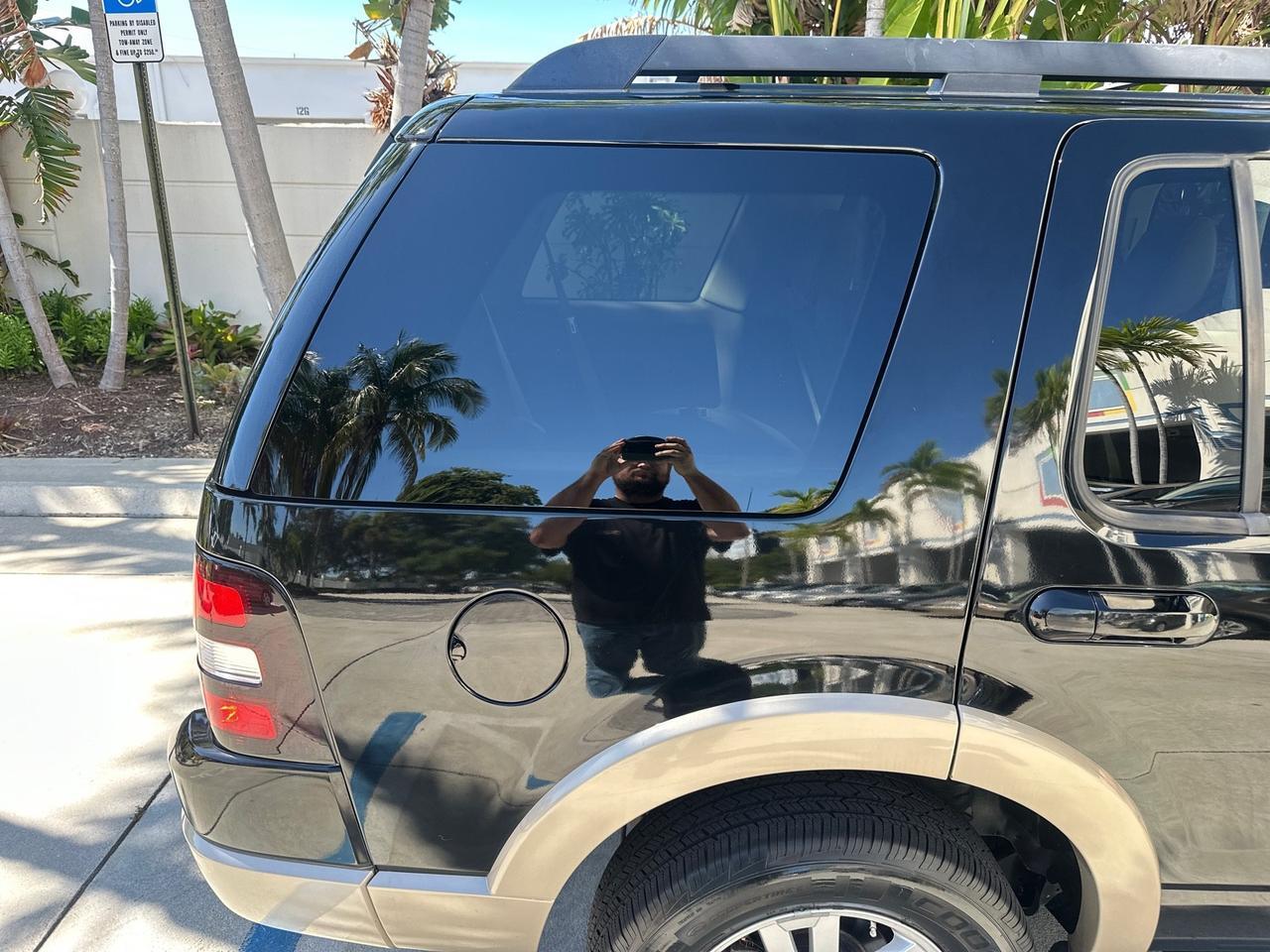 2010 Ford Explorer Eddie Bauer LOW MILES 66,415 1 OWNER Pompano Beach FL