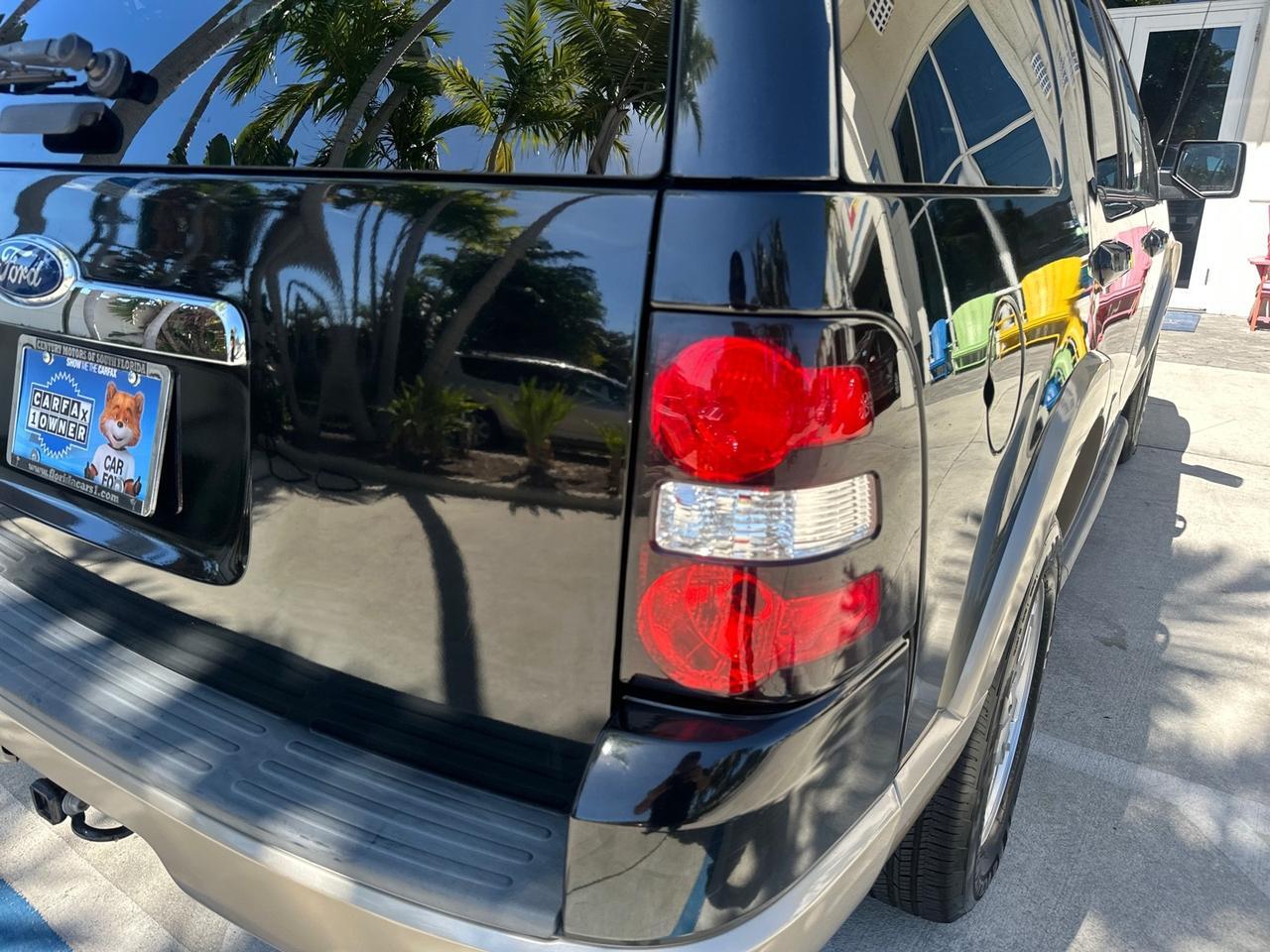 2010 Ford Explorer Eddie Bauer LOW MILES 66,415 1 OWNER Pompano Beach FL