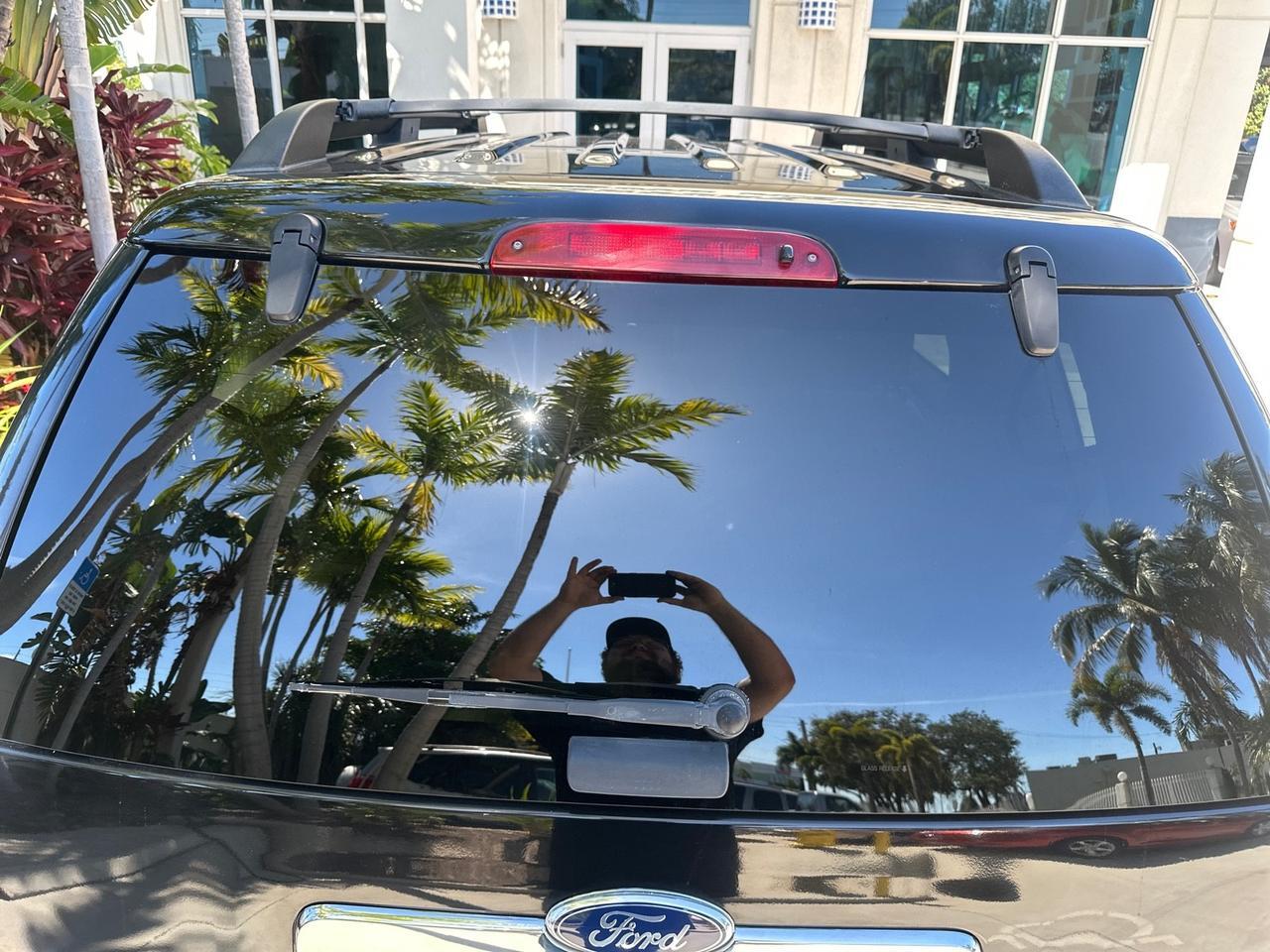 2010 Ford Explorer Eddie Bauer LOW MILES 66,415 1 OWNER Pompano Beach FL