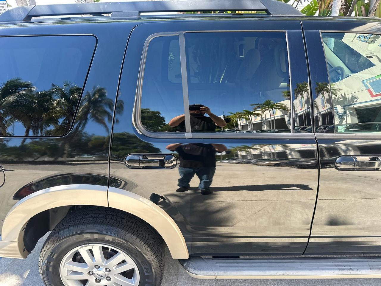 2010 Ford Explorer Eddie Bauer LOW MILES 66,415 1 OWNER Pompano Beach FL