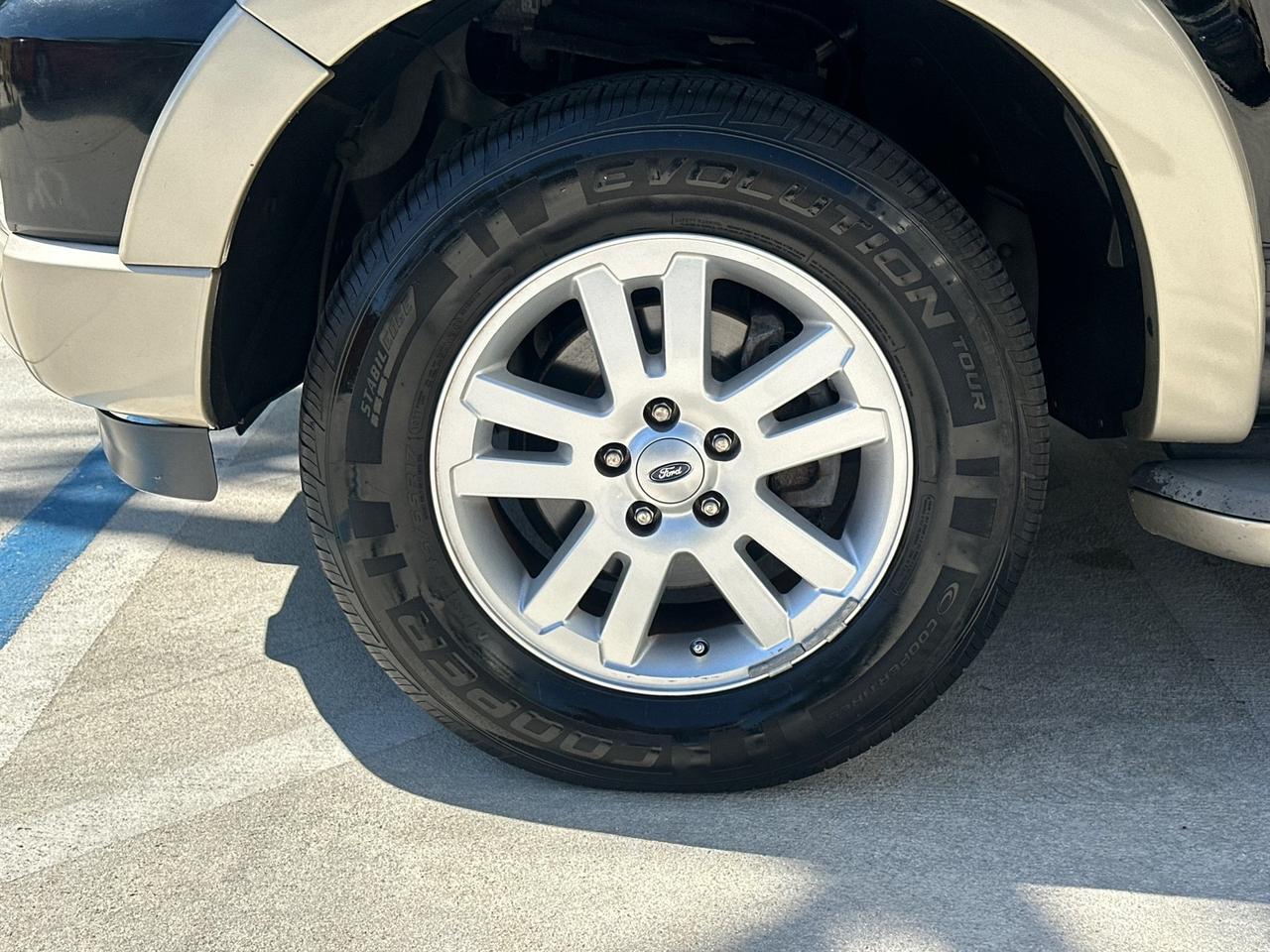 2010 Ford Explorer Eddie Bauer LOW MILES 66,415 1 OWNER Pompano Beach FL
