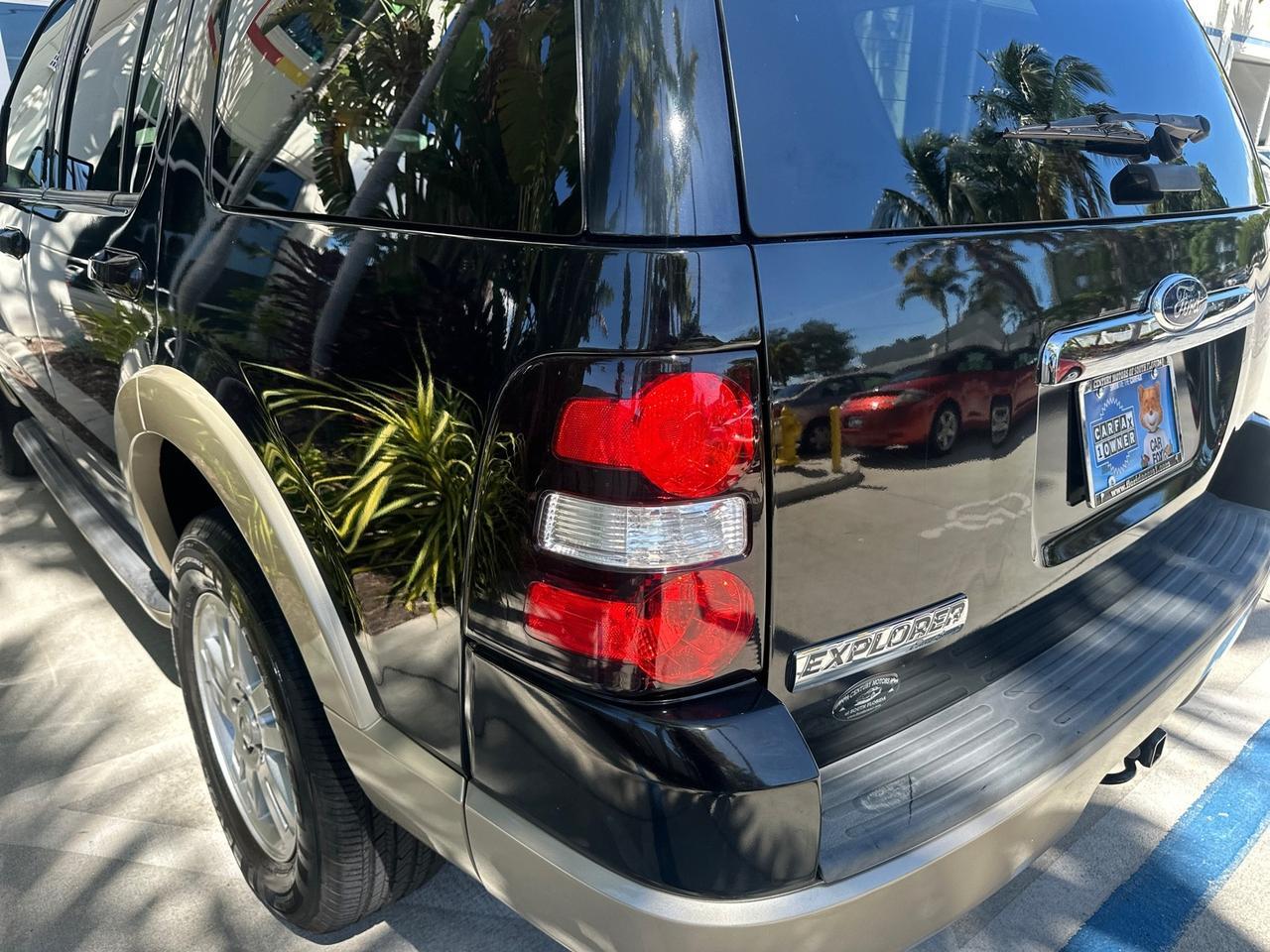 2010 Ford Explorer Eddie Bauer LOW MILES 66,415 1 OWNER Pompano Beach FL