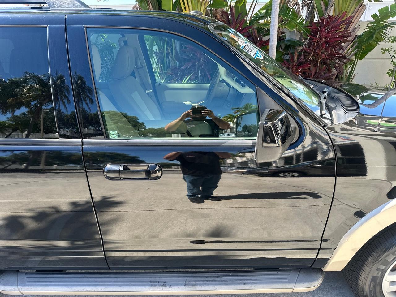 2010 Ford Explorer Eddie Bauer LOW MILES 66,415 1 OWNER Pompano Beach FL