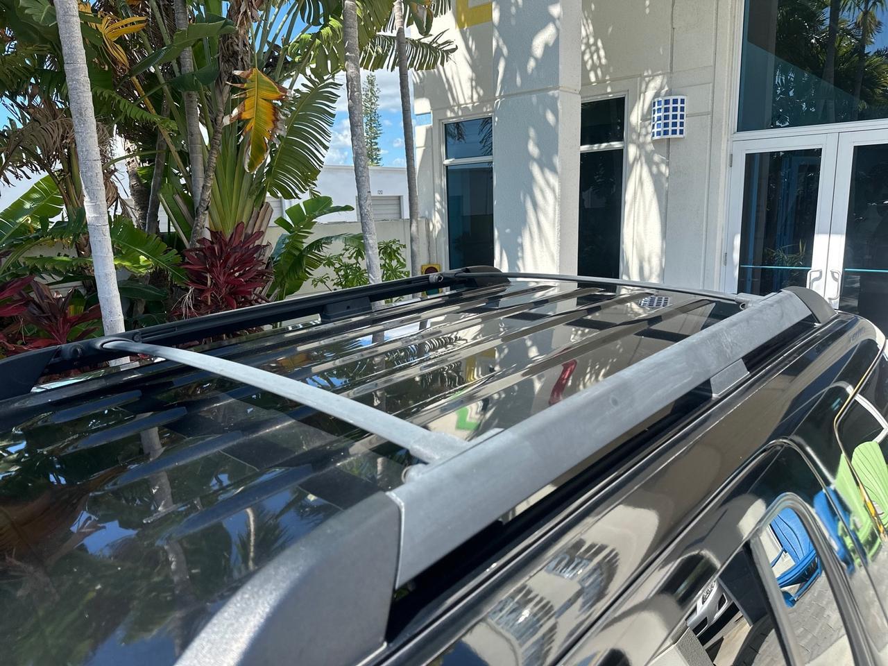 2010 Ford Explorer Eddie Bauer LOW MILES 66,415 1 OWNER Pompano Beach FL