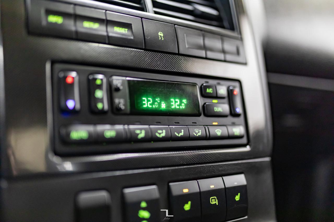 2010 Ford Explorer Sport Trac AWD Adrenalin Leather Roof Nav Red Deer AB