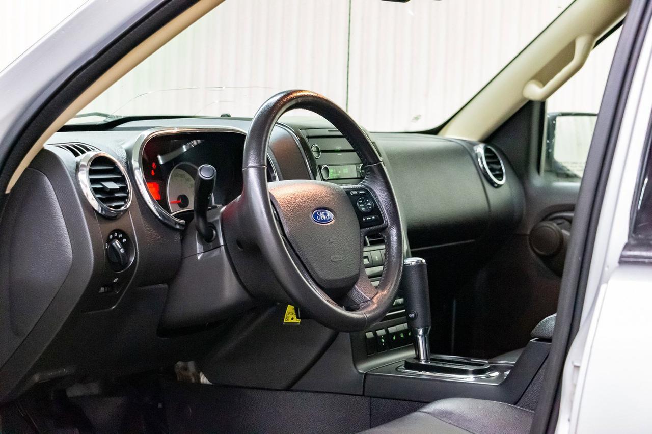 2010 Ford Explorer Sport Trac AWD Adrenalin Leather Roof Red Deer AB