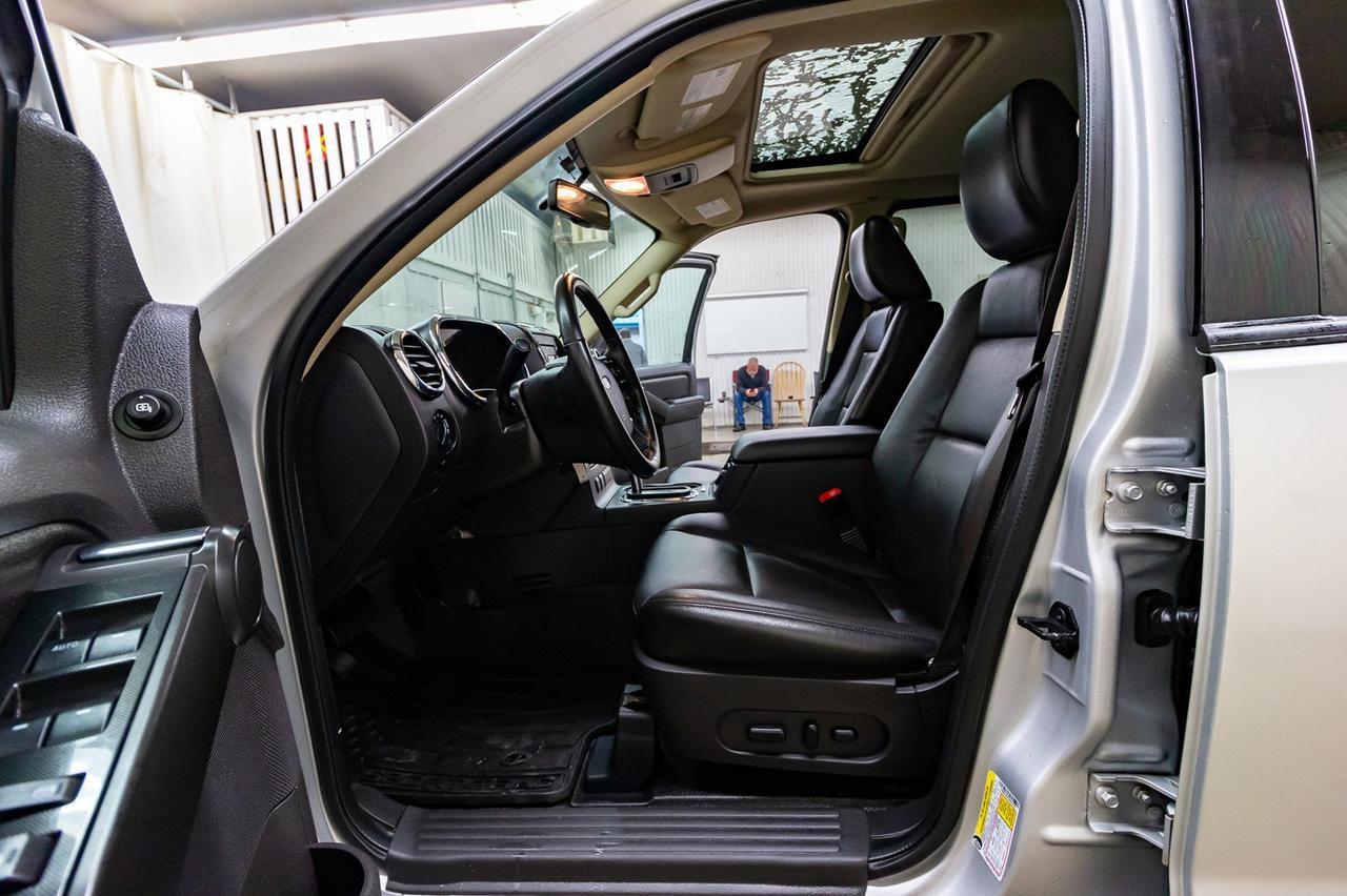 2010 Ford Explorer Sport Trac AWD Adrenalin Leather Roof Red Deer AB