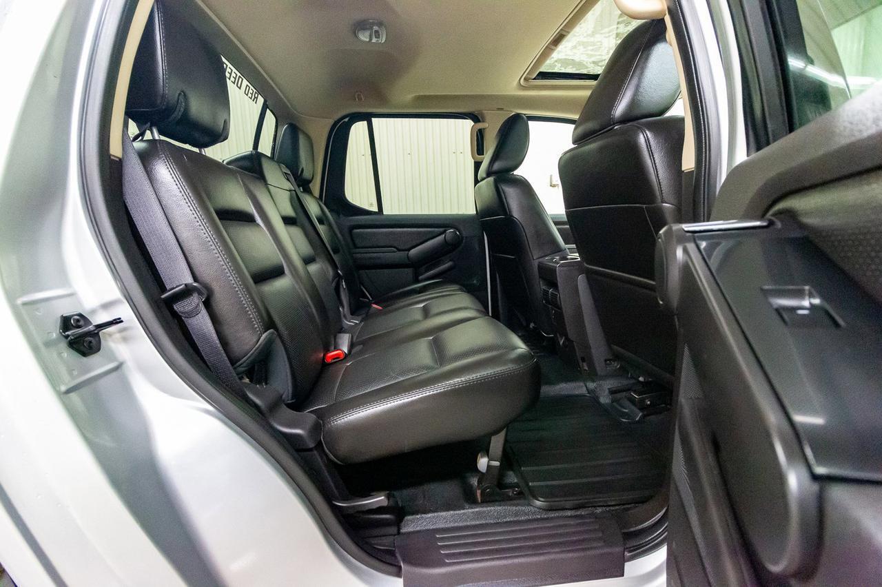 2010 Ford Explorer Sport Trac AWD Adrenalin Leather Roof Red Deer AB