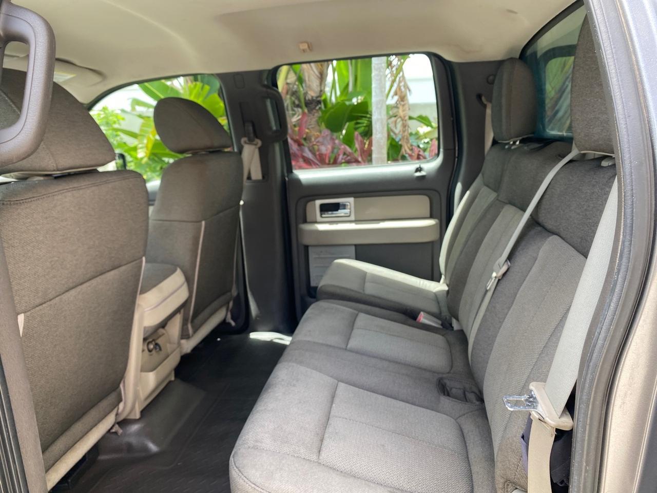 2010 Ford F-150 4 DR CREW XL LOW MILES 34,625 Pompano Beach FL