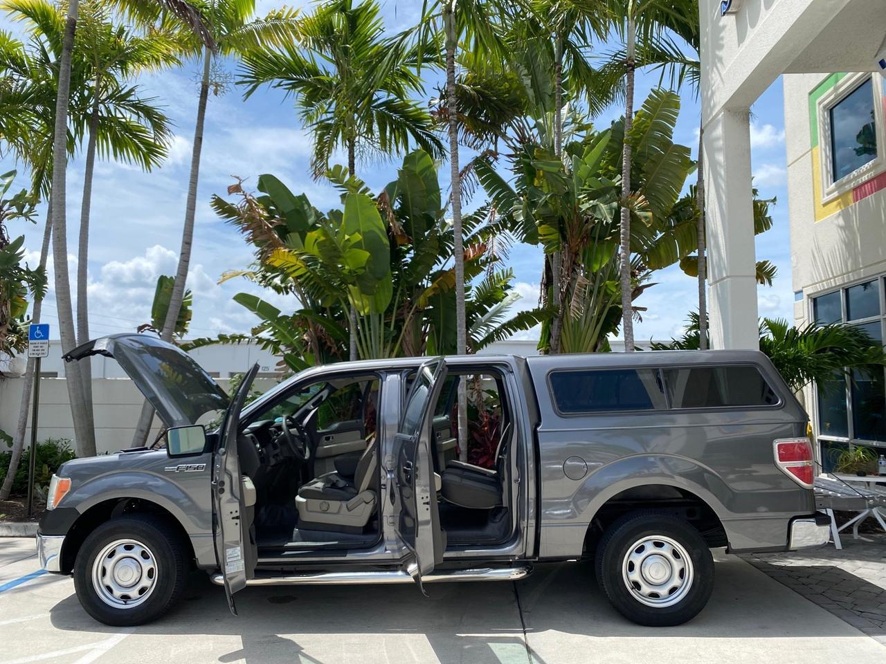 2010 Ford F-150 4 DR CREW XL LOW MILES 34,625 Pompano Beach FL