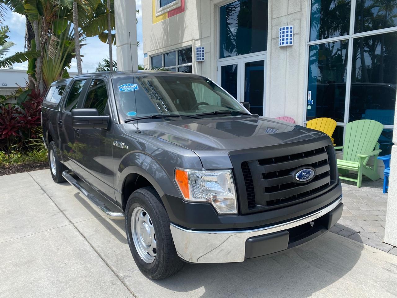 2010 Ford F-150 4 DR CREW XL LOW MILES 34,625