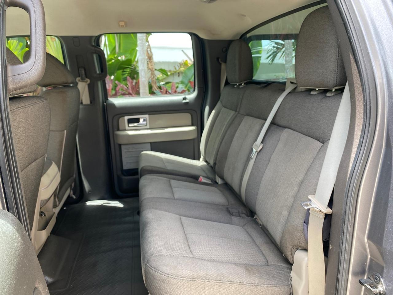 2010 Ford F-150 4 DR CREW XL LOW MILES 34,625 Pompano Beach FL