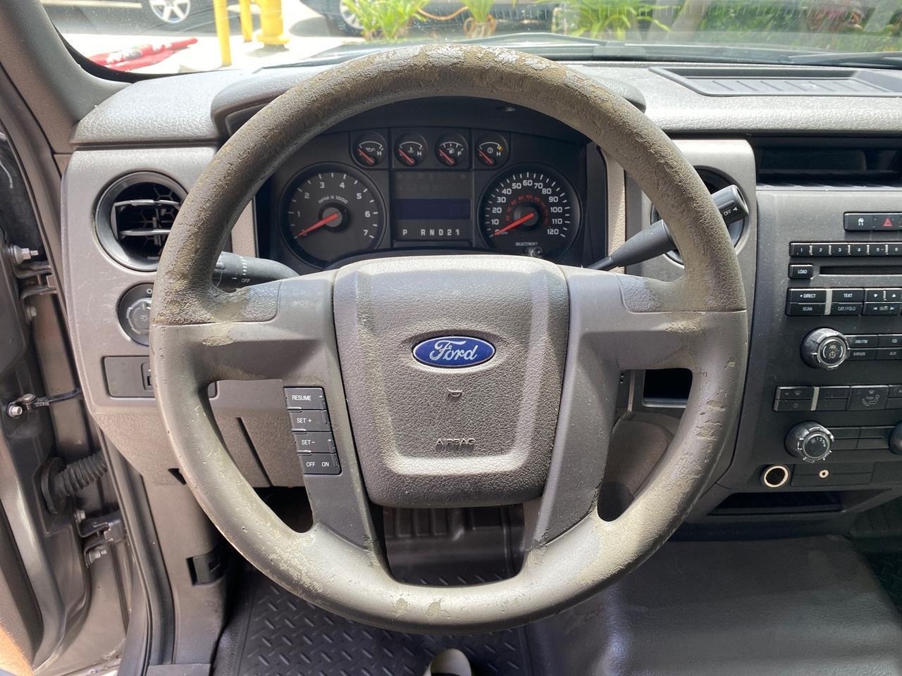 2010 Ford F-150 4 DR CREW XL LOW MILES 34,625 Pompano Beach FL