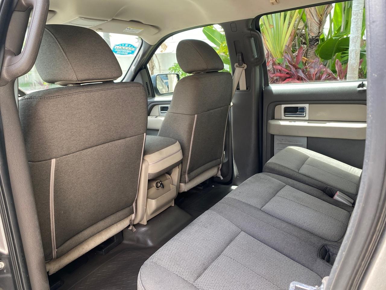 2010 Ford F-150 4 DR CREW XL LOW MILES 34,625 Pompano Beach FL