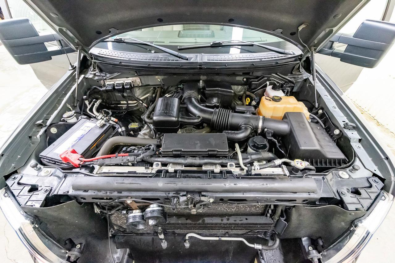 2010 Ford F-150 4x4 Super Crew XLT XTR Red Deer AB