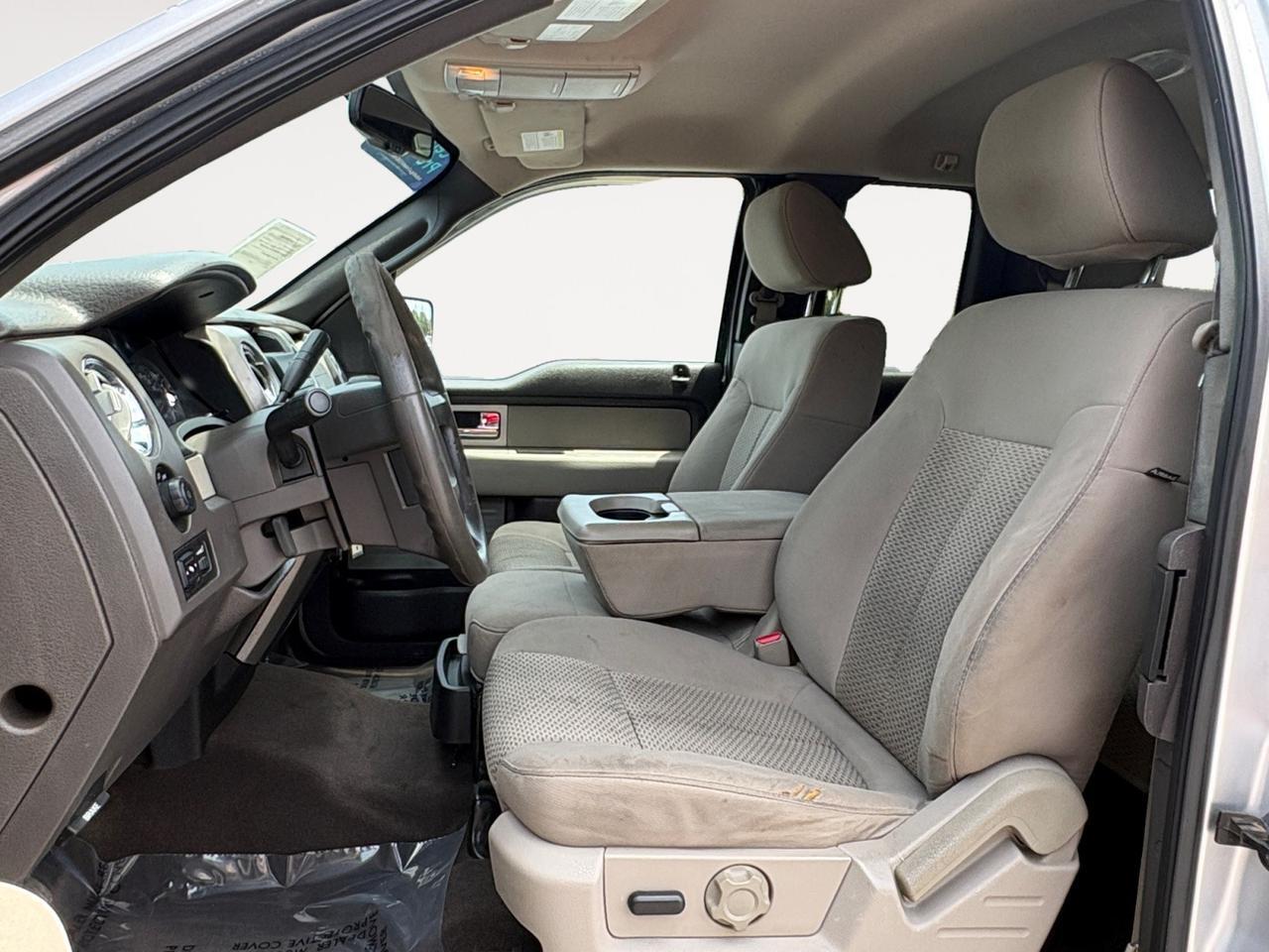 2010 Ford F-150 XLT, RUNNING BOARDS, TOW PACKAGE, LIFTED, AUX PORT, KEYLESS ENTRY, POWER MIRRORS WITH TURN SIGNALS, LOW MILES, CLEAN CARFAX, THIS TRUCK IS STILL READY TO RIDE! Virginia Beach VA