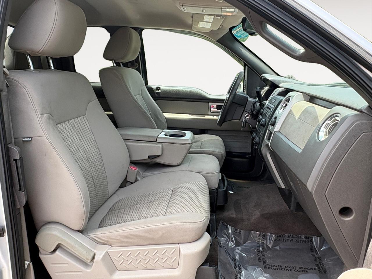 2010 Ford F-150 XLT, RUNNING BOARDS, TOW PACKAGE, LIFTED, AUX PORT, KEYLESS ENTRY, POWER MIRRORS WITH TURN SIGNALS, LOW MILES, CLEAN CARFAX, THIS TRUCK IS STILL READY TO RIDE! Virginia Beach VA