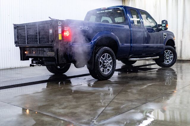 2010 Ford F-250 4x4 Super Cab XL Tommy Gate Red Deer AB