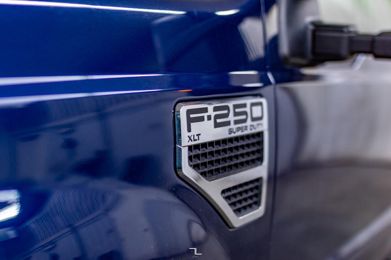 2010 Ford F-250 4x4 Super Cab XLT Longbox Red Deer AB