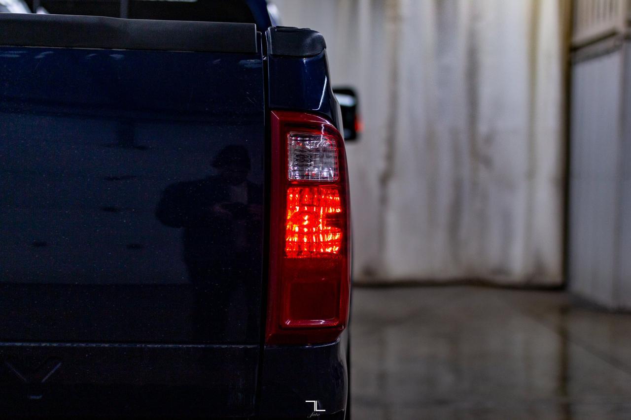 2010 Ford F-250 4x4 Super Cab XLT Longbox Red Deer AB