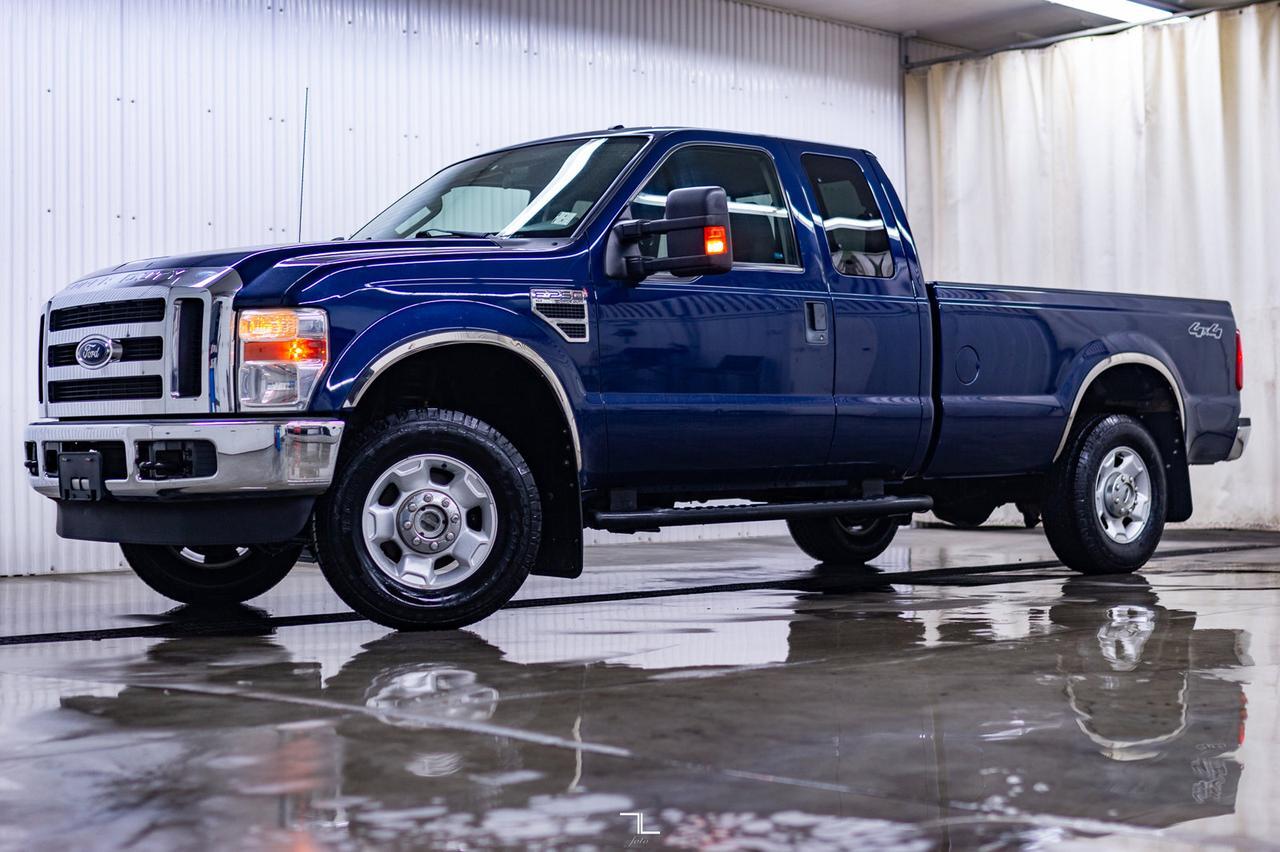 2010 Ford F-250 4x4 Super Cab XLT Longbox Red Deer AB