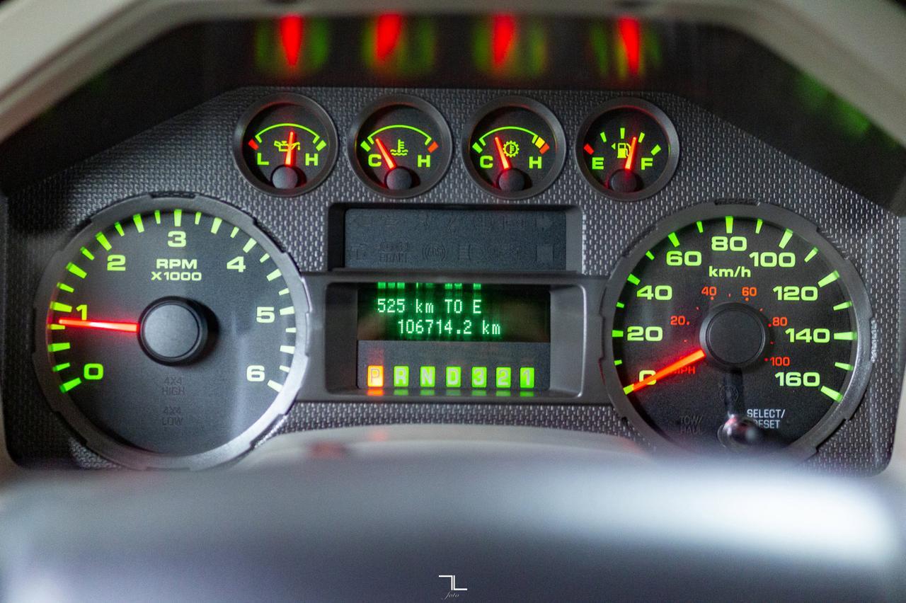 2010 Ford F-250 4x4 Super Cab XLT Longbox Red Deer AB