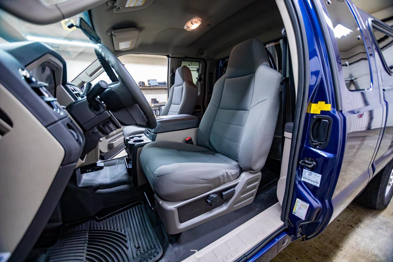 2010 Ford F-250 4x4 Super Cab XLT PSeat Red Deer AB