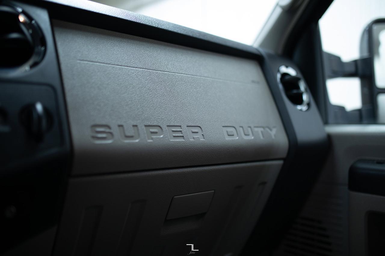 2010 Ford F-250 4x4 Super Cab XLT Short Box Red Deer AB