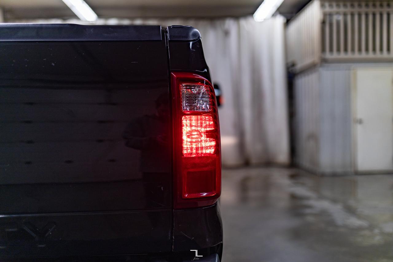 2010 Ford F-250 4x4 Super Cab XLT Short Box Red Deer AB