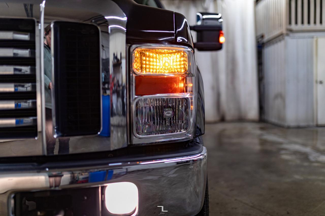 2010 Ford F-250 4x4 Super Cab XLT Short Box Red Deer AB
