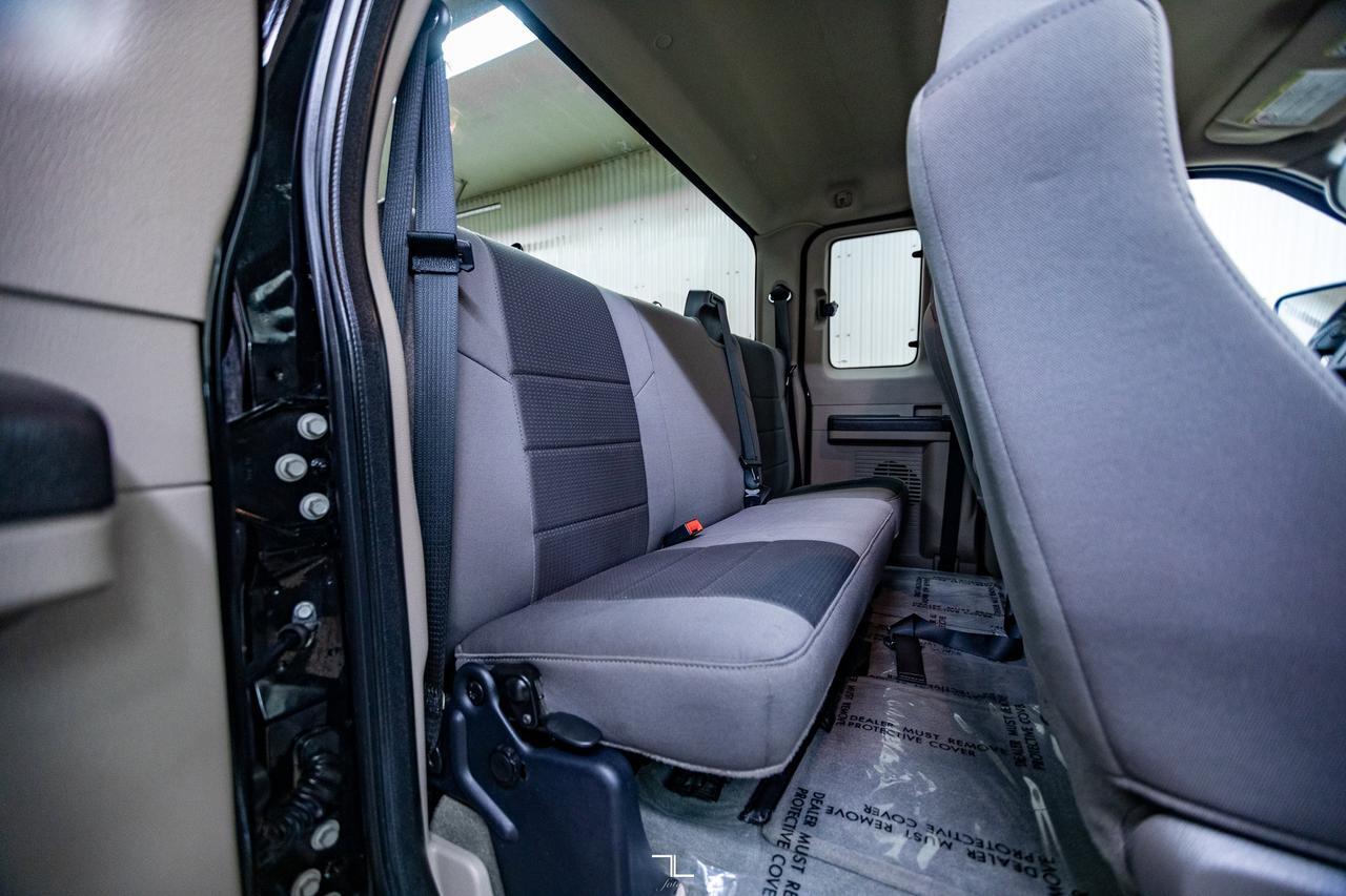 2010 Ford F-250 4x4 Super Cab XLT Short Box Red Deer AB