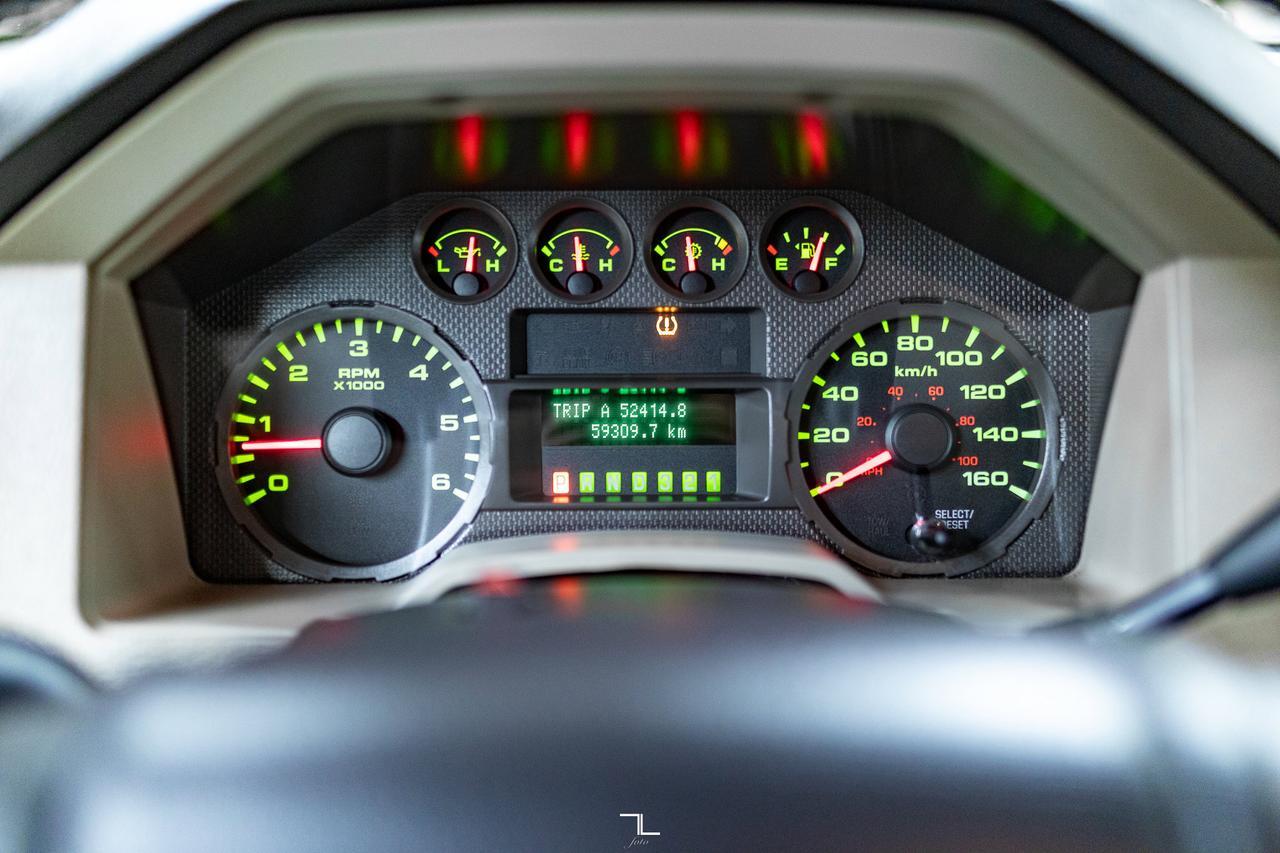 2010 Ford F-250 4x4 Super Cab XLT Short Box Red Deer AB