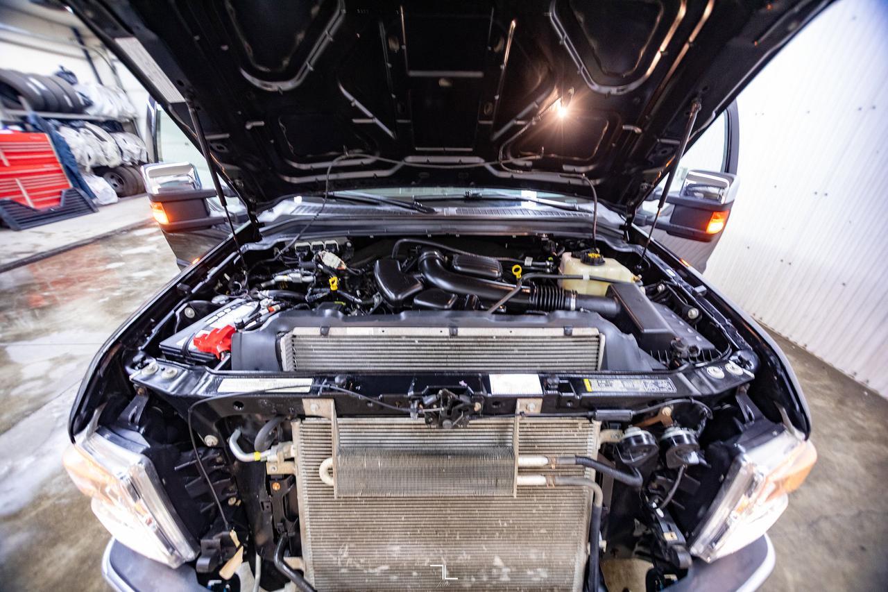 2010 Ford F-250 4x4 Super Cab XLT Short Box Red Deer AB