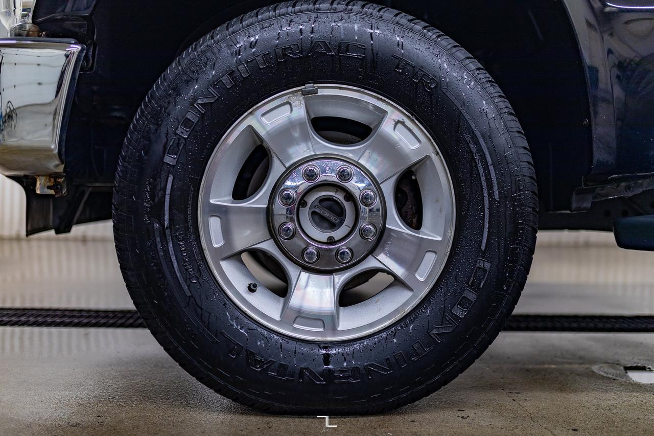 2010 Ford F-250 4x4 Super Cab XLT Short Box Red Deer AB