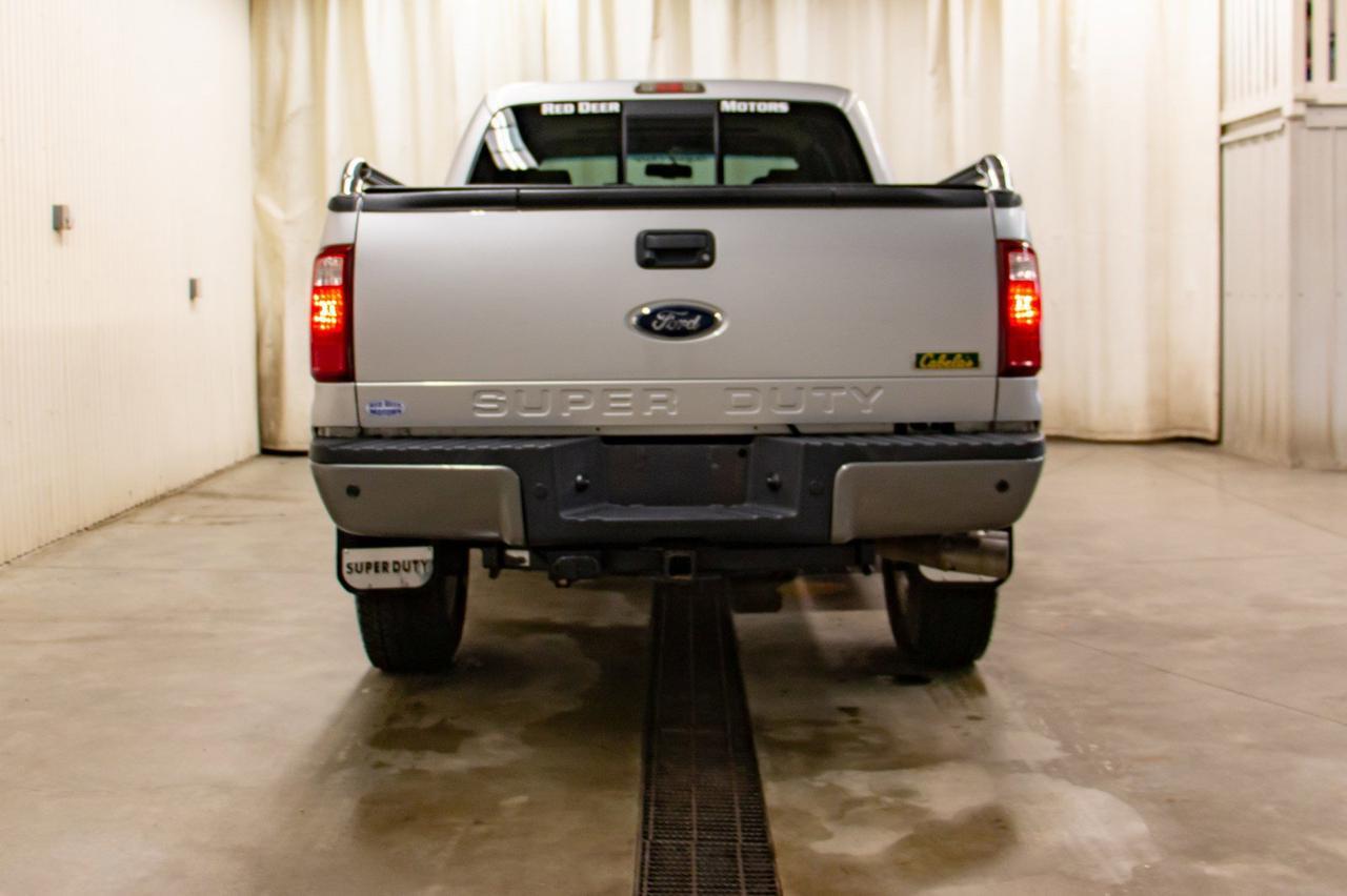 2010 Ford F-350 4x4 Crew Cab Cabela&apos;s Diesel Leather Roof Nav Red Deer AB