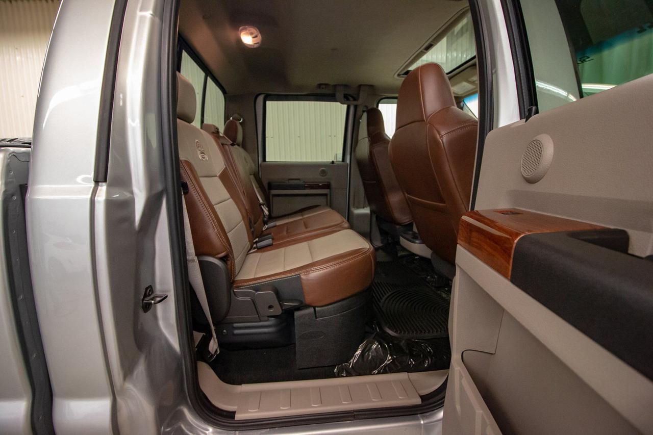 2010 Ford F-350 4x4 Crew Cab Cabela's Diesel Leather Roof Nav Red Deer AB