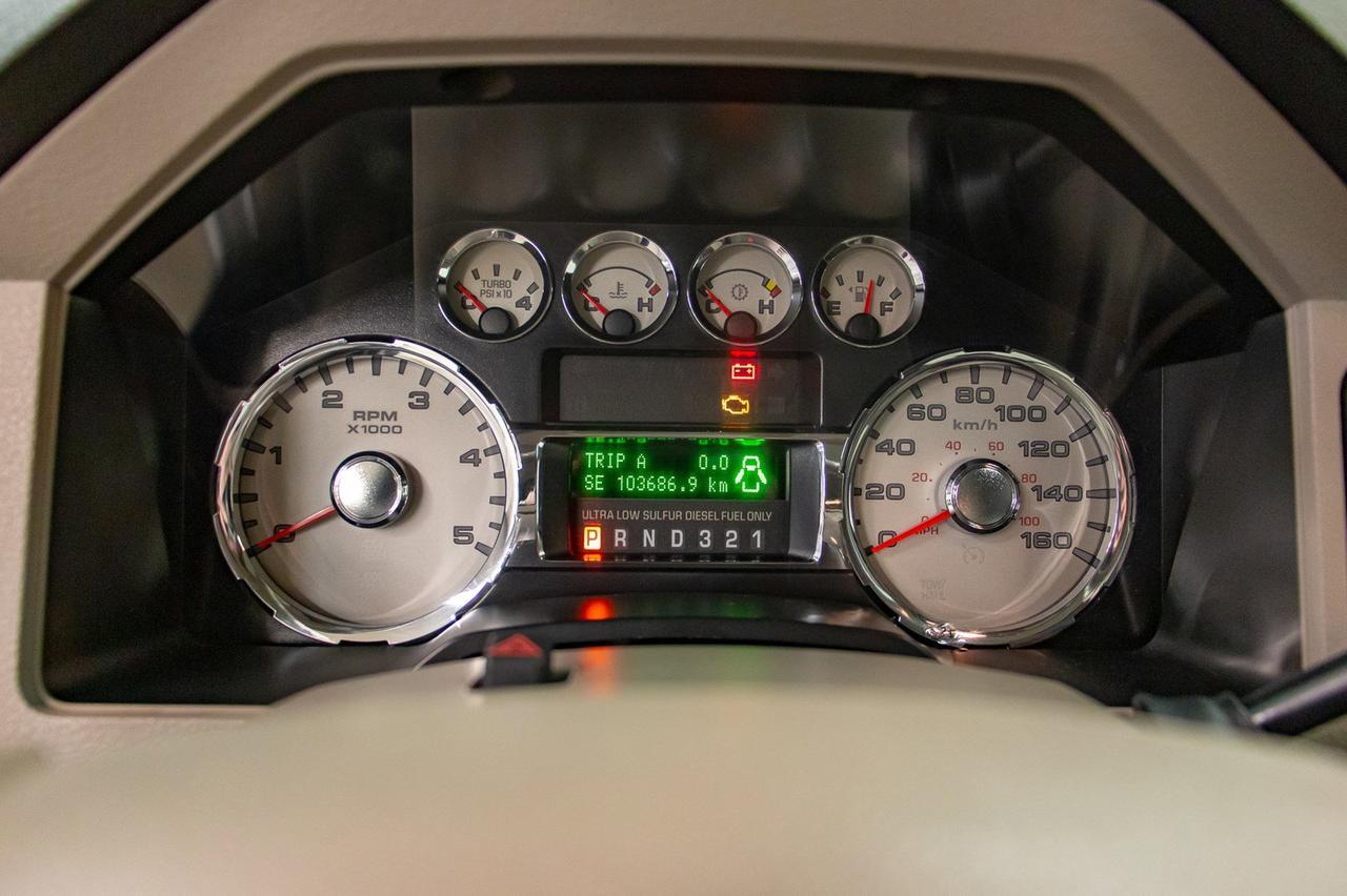 2010 Ford F-350 4x4 Crew Cab Cabela&apos;s Diesel Leather Roof Nav Red Deer AB