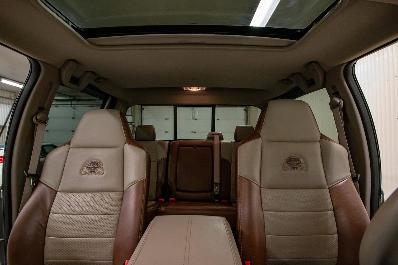 2010 Ford F-350 4x4 Crew Cab Cabela&apos;s Diesel Leather Roof Nav Red Deer AB