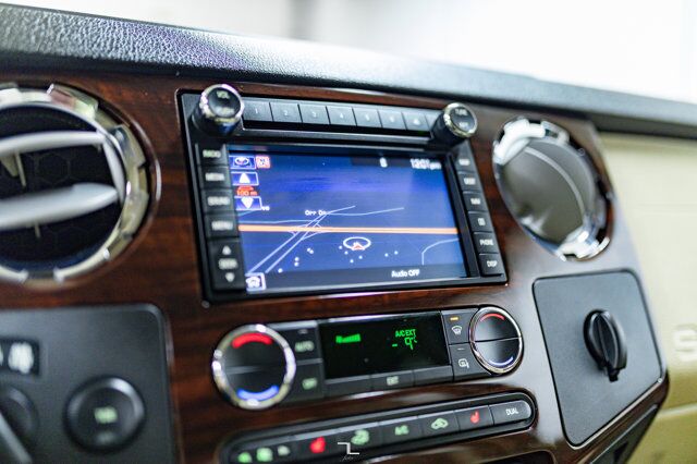 2010 Ford F-350 4x4 Crew Cab Lariat FX4 Leather Nav BCam Red Deer AB