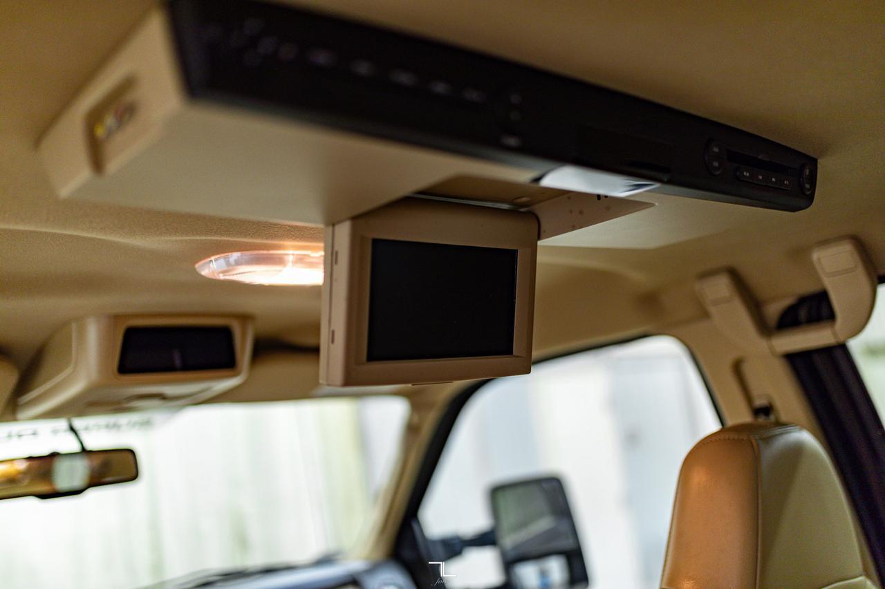 2010 Ford F-350 4x4 Crew Cab Lariat FX4 Leather Nav BCam Red Deer AB